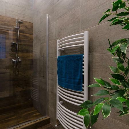 Modern, Luxury Flat In The Heart Of Будапеща Екстериор снимка