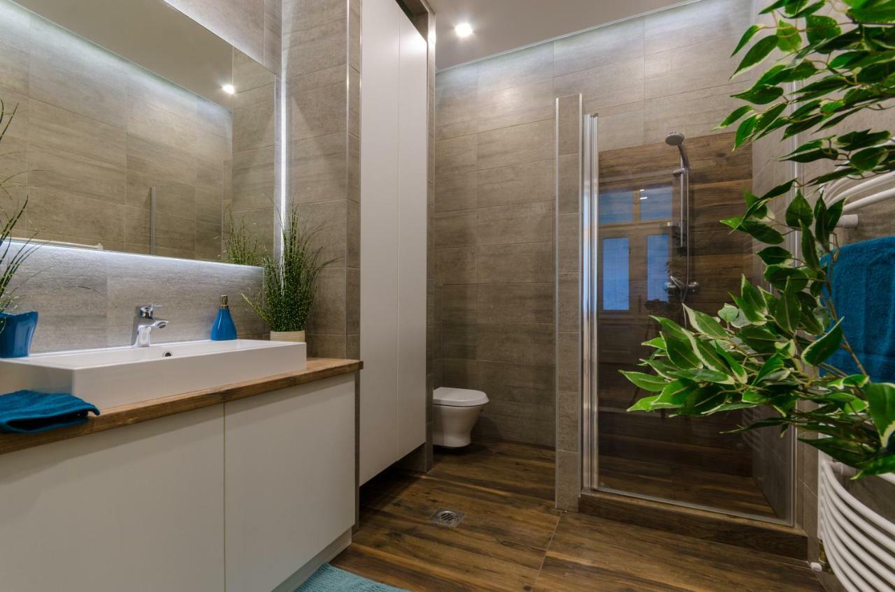 Modern, Luxury Flat In The Heart Of Будапеща Екстериор снимка